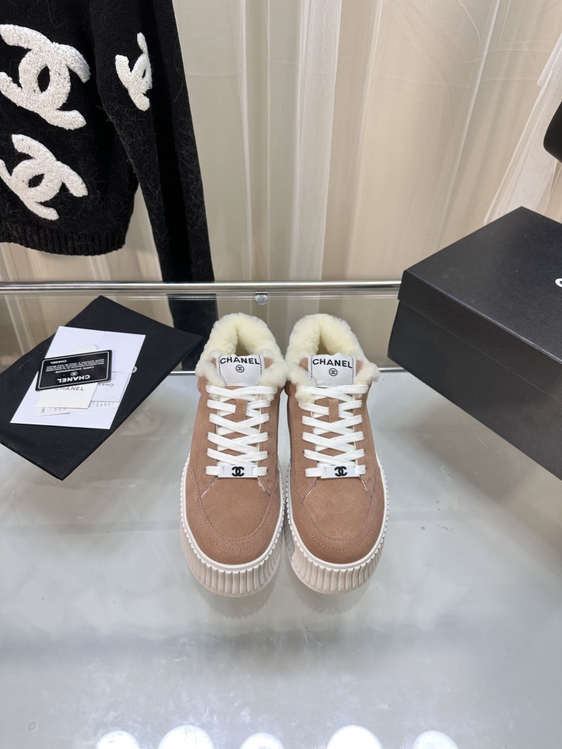 Ch**el sport shoes